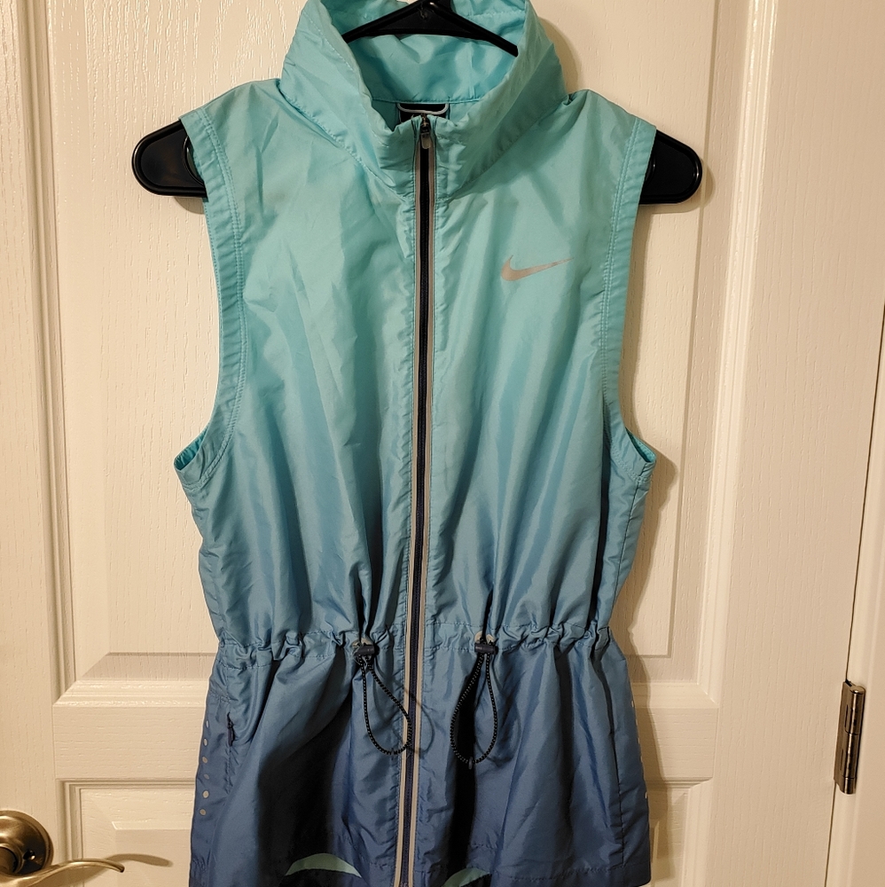 Nike blue ambre jogger vest.